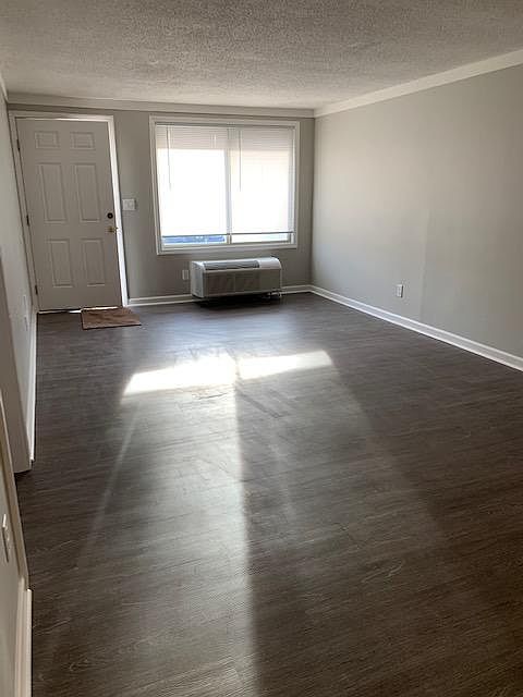 2nd image of 191 Community Dr #A