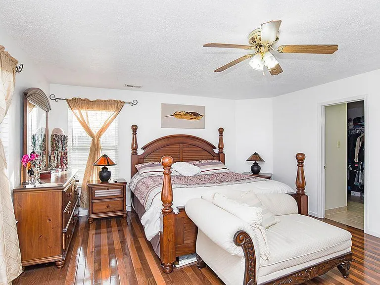 14726 Fawn Hollow Ln — Photo 26