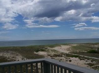 87 Atlantic Ave, Seabrook, NH 03874