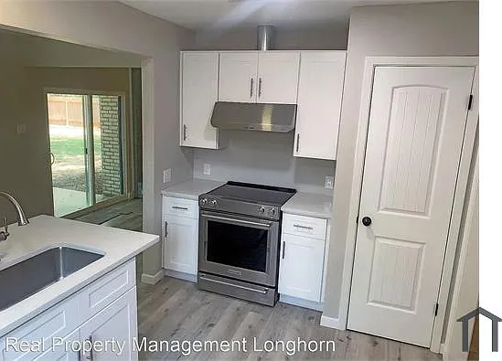 13303 Wisterwood St — Photo 2