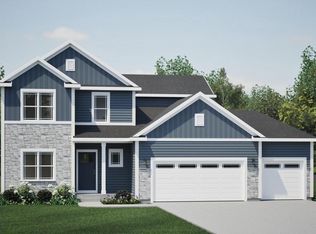 N16W29672 Caldicot South CIRCLE, Pewaukee, WI 53072