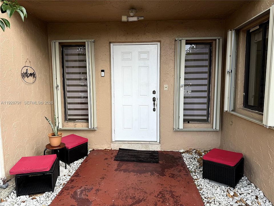 1st image of 9525 SW 148th Avenue Cir N