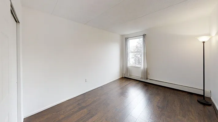 Rented by Keller Williams NYC | media 22