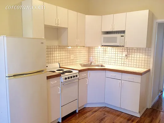 Rented by Corcoran | media 19