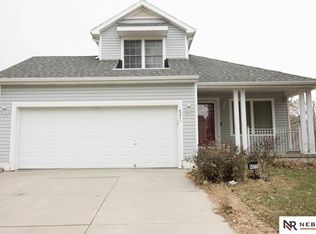 4571 Fowler Ave, Omaha, NE 68104