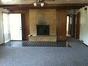 3rd image of 1700 W 19th St