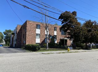 80 Newbury Ave APT 1, Quincy, MA 02171