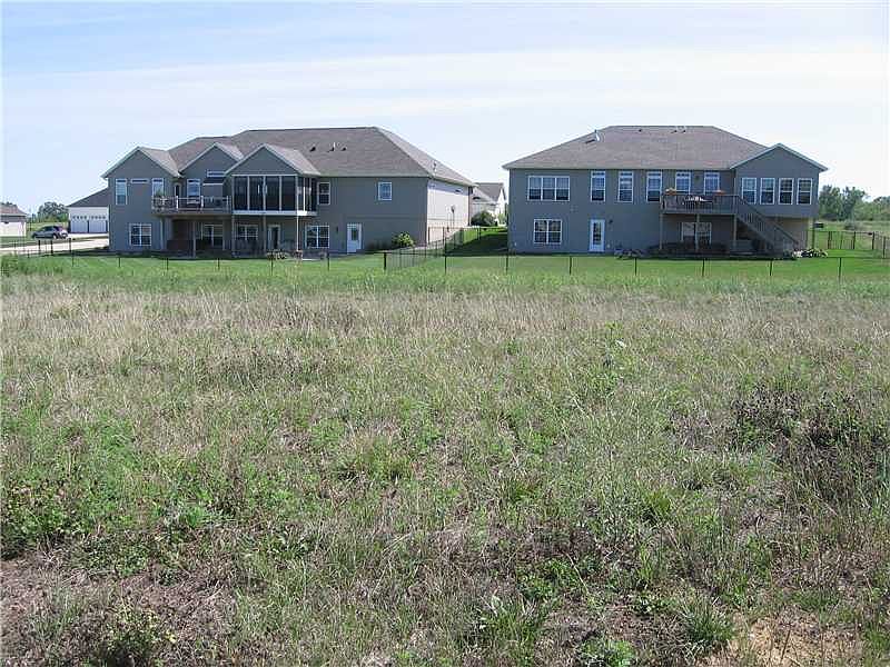 2nd image of 1435 Hunters Green Way