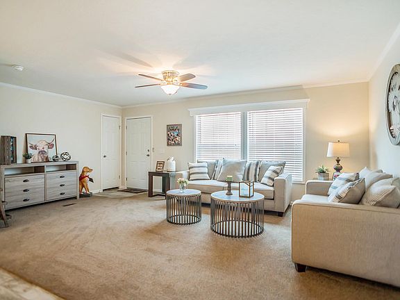2nd image of 83 Greenmeadow Dr