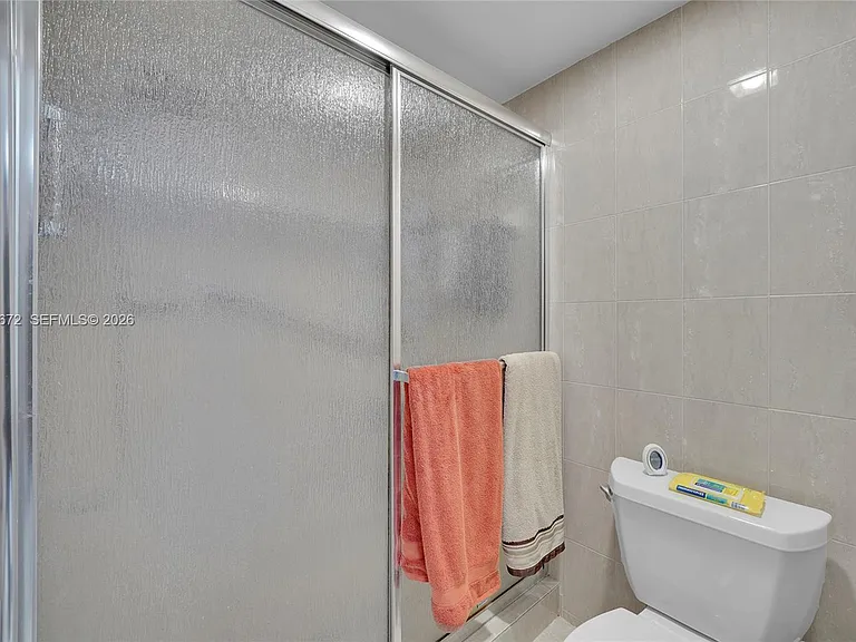 7250 Fairfax Dr #302 — Photo 24