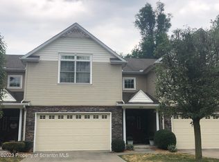 410 Bellman St, Throop, PA 18512