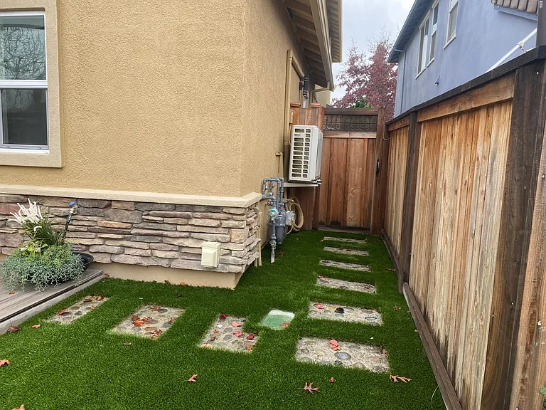 7261 Roycroft Dr #A — Photo 30