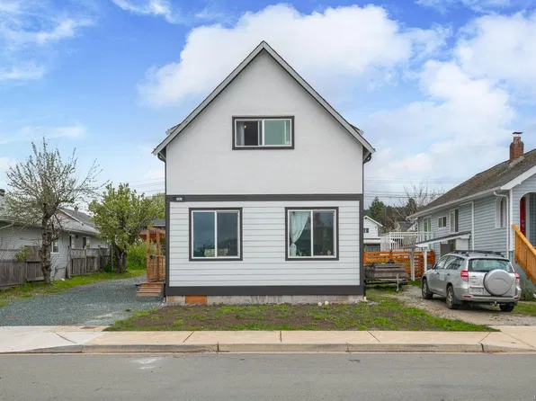 2667 4th Ave, Pt Alberni, BC V9Y 2C4