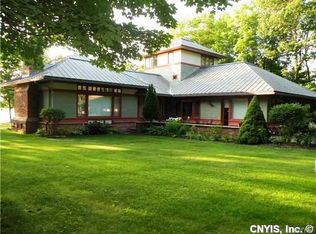 101 Riverview St, Morristown, NY 13664