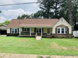 106 1st Ave NE, Arab, AL 35016