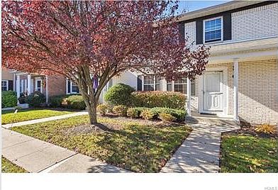 1st image of 579 Lenape Ct