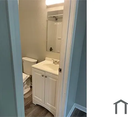 2 bed, 1100 sqft, $975 — Photo 4