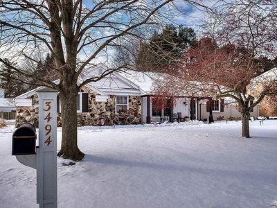 3494 Highland Dr, Bay City, MI, 48706