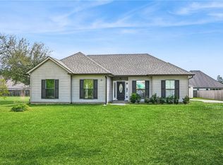 16500 Planche Rd, Covington, LA 70435