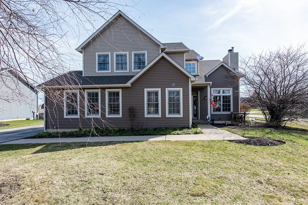 300 Old Darby Ln photo 1