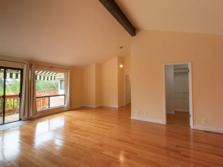 22688 Riva Ridge Rd — Photo 17
