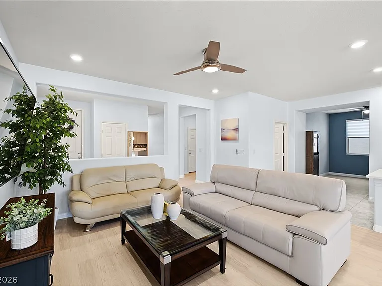 5827 Casa Branca St — Photo 8