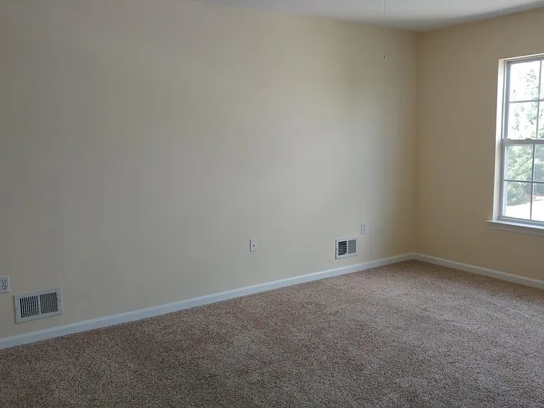 Master Bed Room - Picture 2