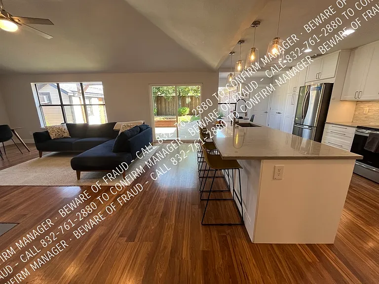 645 Thompson Dr — Photo 30
