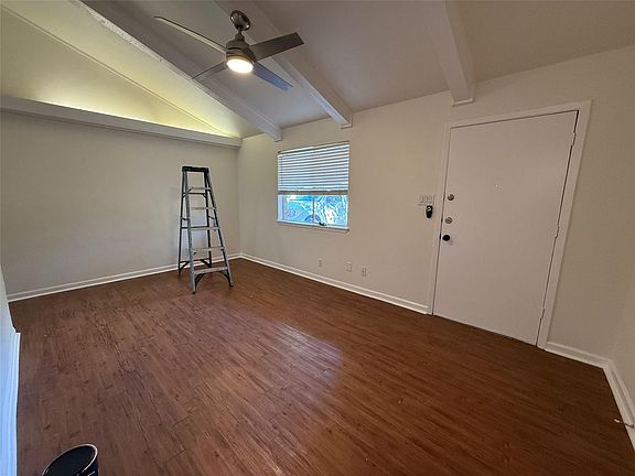 4th image of 6710 Circle South Rd #B