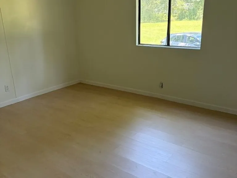 40 Serafino Ln — Photo 13