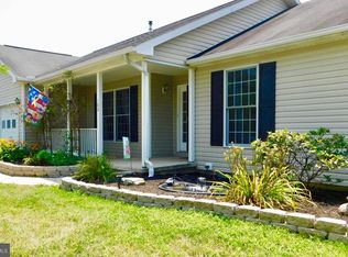 103 Amherst Ln, Falling Waters, WV 25419