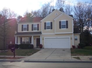 9002 Goldfields Dr, Charlotte, NC 28227