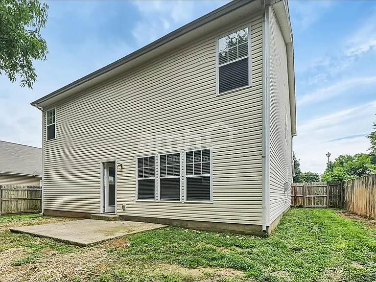119 Crestwood Ln — Photo 26