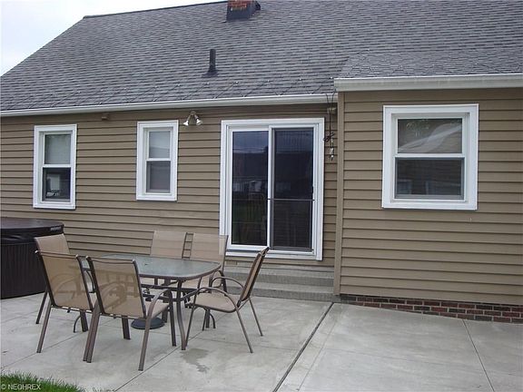 5th image of 1657 Byron Dr