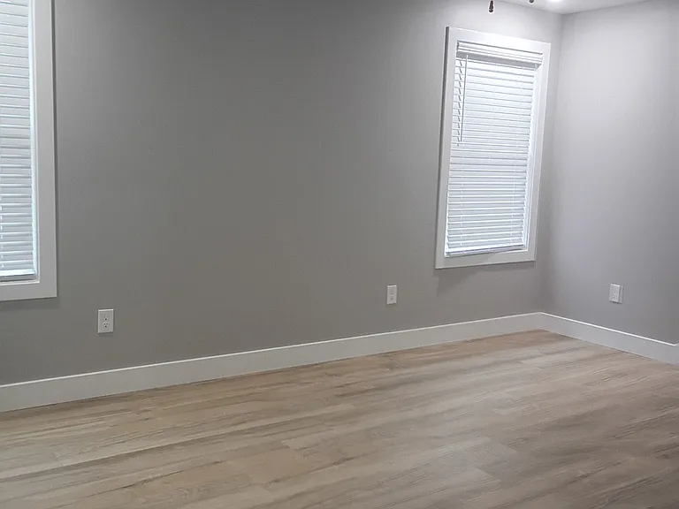 811 SE Hackberry Dr — Photo 6