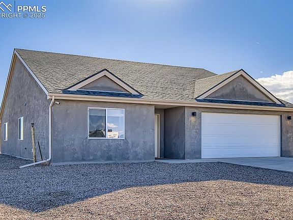 2nd image of 1106 E Muskrat Ln