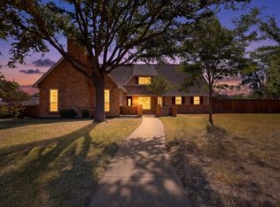 1380 Green Hills Ct, Duncanville, TX 75137