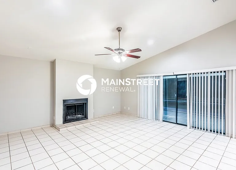 7270 Mauna Loa Blvd — Photo 3