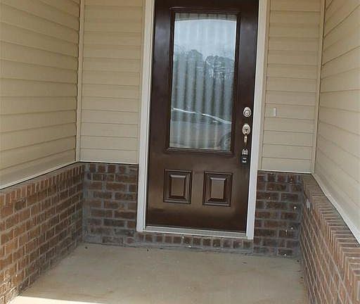 2nd image of 413 Evening Falls Dr