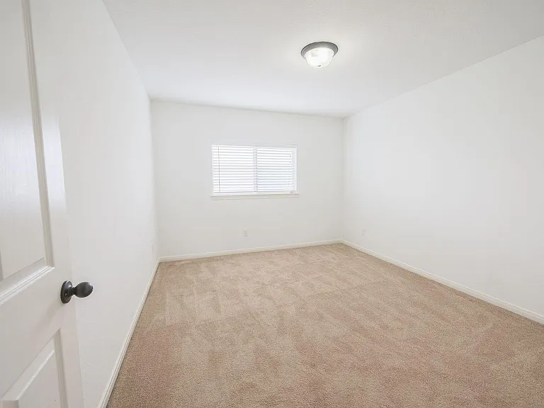 4017 Firenze Dr — Photo 16