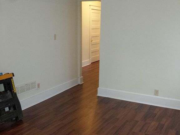 5th image of 4858 S Cottage Grove Ave #2