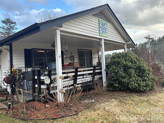 4th image of 190 Benfield Rd