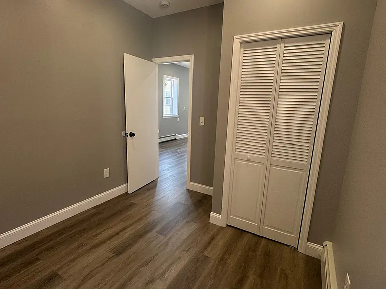 87 Jewell St #2R — Photo 13