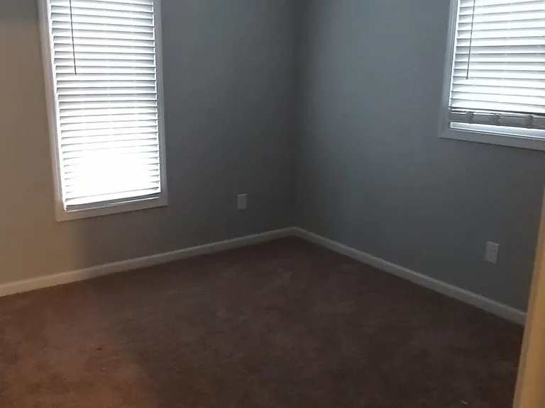 3035 University Rd — Photo 20