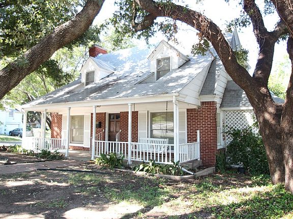 Front house side angle