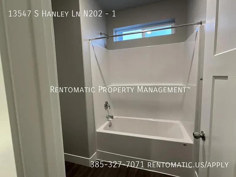 13547 S Hanley Ln #N202-1 — Photo 22