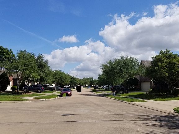 4th image of 2628 Golden Creek Ln