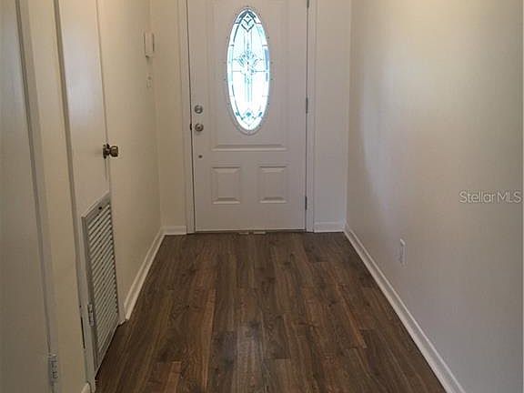 3rd image of 1012 Aster St