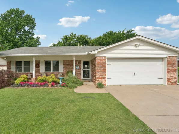 1608 S 1st Pl, Broken Arrow, OK 74012