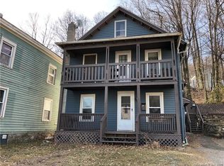 95 Elm St, Winsted, CT 06098